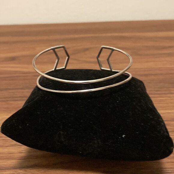 Stainless Steel Adjustable Cuff Bracelet With  Pave Crystals. - Picture 3 of 6